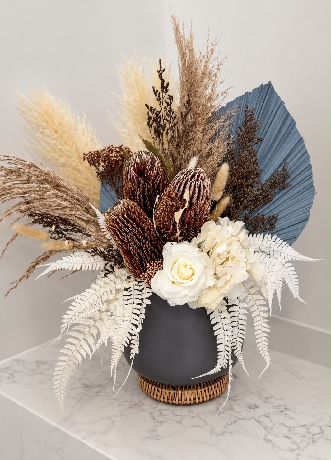 Pampas Statement Vase